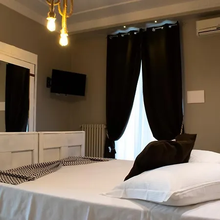 Sulla Rupe Bed and Breakfast Γκραβίνα