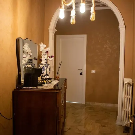 Sulla Rupe Bed and Breakfast Γκραβίνα